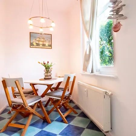 Apartament Haus Metropol Whg. 1 *